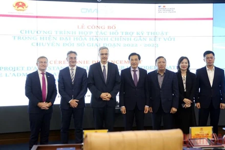 Quang cảnh Lễ công bố.