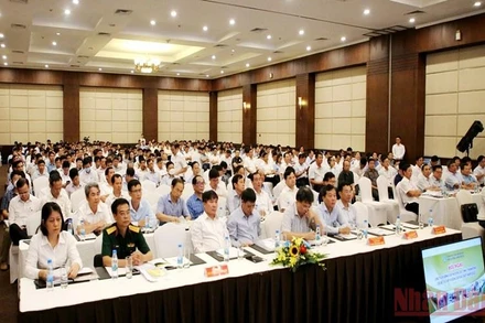 Quang cảnh hội nghị.