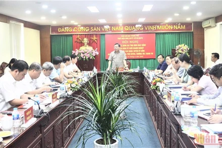 Quang cảnh hội nghị sáng 21/6.
