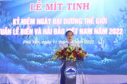 Đồng chí Trần Tuấn Anh, Ủy viên Bộ Chính trị, Trưởng Ban Kinh tế Trung ương phát biểu tại Lễ mít-tinh.