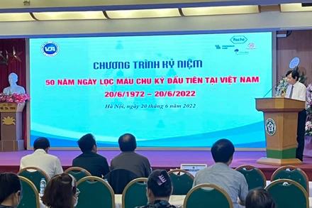 TS Nguyễn Hữu Dũng, Chủ tịch Hội Lọc máu Việt Nam phát biểu tại chương trình.