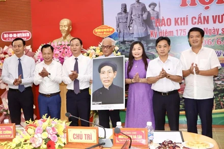 Hội thảo khoa học “Hào khí Cần Vương - Khát vọng Vũ Quang” bổ sung nhiều tư liệu quý về phong trào Cần Vương, cuộc khởi nghĩa Hương Khê và con người, cuộc đời, sự nghiệp của Đình nguyên Tiến sĩ Phan Đình Phùng.