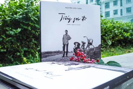 Sách "Tiếng gọi đò". (Ảnh: Omega plus Books)