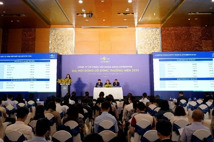 Theo báo cáo của HĐQT Công ty cổ phần Tập đoàn Nova Consumer tại Đại hội đồng cổ đông 2022 ngày 31/5, lựa chọn phát triển mảng trang trại là bước đột phá và là động lực thúc đẩy lớn kéo theo sự tăng trưởng mạnh mẽ về doanh thu từ các mảng thuốc thú y, vaccine, thức ăn chăn nuôi, con giống vốn đã phát triển ổn định gần 30 năm qua.