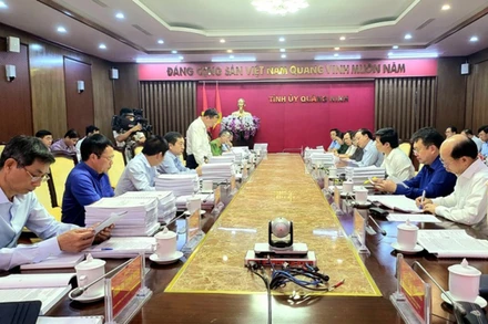 Đoàn công tác số 3 của Ban Chỉ đạo Trung ương về phòng, chống tham nhũng, tiêu cực làm việc với Thường vụ Tỉnh ủy Quảng Ninh.