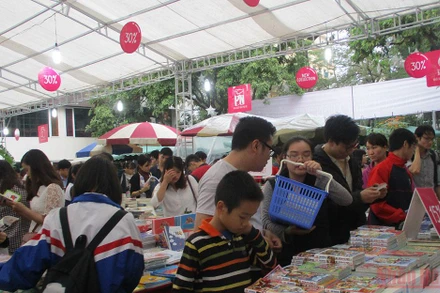 Sách thiếu nhi của các tác giả trong nước hiện nay chưa nhiều.