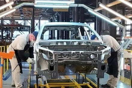 Doanh số bán ô-tô tại Nga đã giảm kỷ lục. (Nguồn: REUTERS)