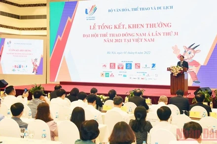 Quang cảnh buổi lễ.