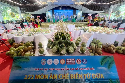 Quang cảnh tại lễ khai mạc.