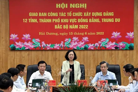 Ủy viên Bộ Chính trị, Bí thư Trung ương Đảng, Trưởng ban Tổ chức Trung ương Trương Thị Mai phát biểu tại hội nghị. Ảnh: Mạnh Tú/TTXVN