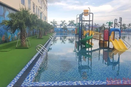 Bể bơi tại tại Khu liên hợp thể thao Đại Thành Long (thị trấn Vũ Thư, tỉnh Thái Bình), nơi cháu bé đến bơi và sau đó tử vong.