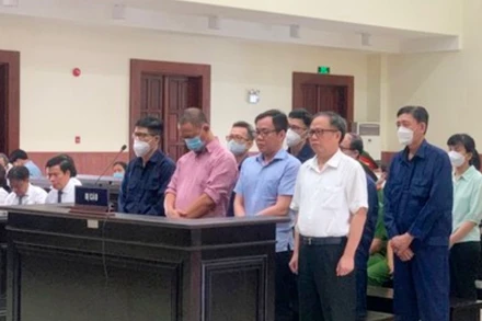 Các bị cáo tại Tòa án nhân dân cấp cao tại Thành phố Hồ Chí Minh. (Ảnh: CTV).