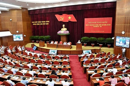 Quang cảnh Hội nghị toàn quốc tổng kết 10 năm công tác phòng, chống tham nhũng, tiêu cực. Ảnh: ĐĂNG KHOA