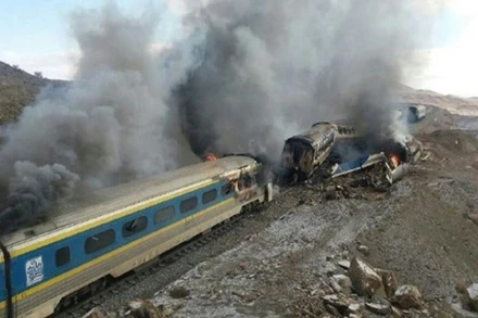 Hình ảnh một vụ tai nạn tàu hỏa tại Iran năm 2016 do hãng thông tấn Tasnim cung cấp.