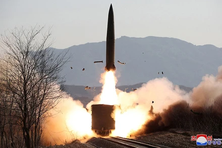 Hình ảnh một vụ phóng tên lửa của Triều Tiên do Hãng thông tấn Trung ương KCNA công bố ngày 14/1.