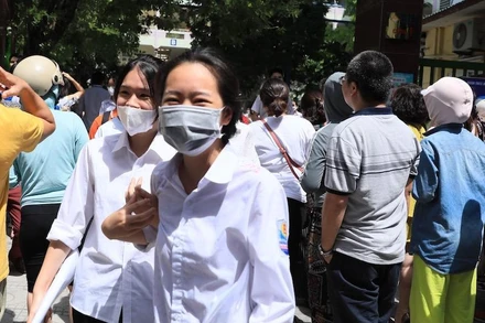 Thí sinh Kỳ thi tuyển sinh vào lớp 10 của Hà Nội. (Ảnh: THÀNH ĐẠT)