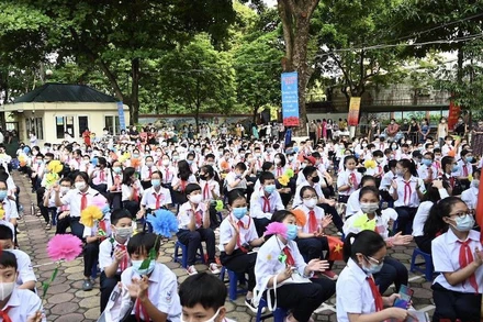 Học sinh THCS. Ảnh: DUY LINH