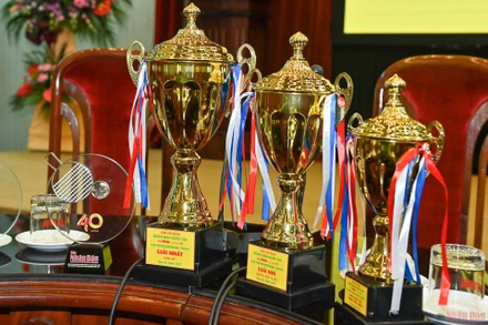 Ảnh họp báo Giải vô địch bóng bàn quốc gia Báo Nhân Dân lần thứ 40