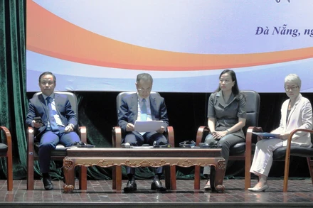 Đại sứ quán Việt Nam tại Thái Lan và các cơ quan chức năng Đà Nẵng giới thiệu tiềm năng, thế mạnh và những lĩnh vực ưu tiên thu hút đầu tư