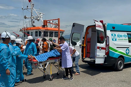 Đưa bệnh nhân về bờ an toàn. 
