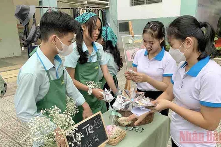 Sản phẩm từ các vật liệu tái chế thu hút sinh viên.