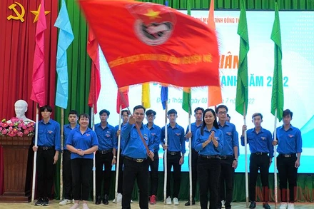 Tuổi trẻ Đồng Tháp ra quân Chiến dịch Mùa hè xanh năm 2022.