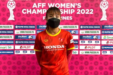 Chương Thị Kiều trả lời phỏng vấn truyền thông. (Ảnh: VFF)