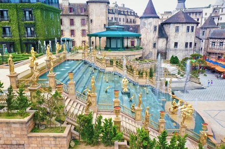 Thác Mặt trời (Grand Cascade) trên đỉnh Bà Nà. 