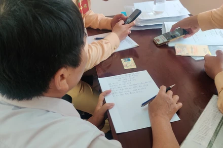 Lái xe làm việc tại cơ quan Công an.