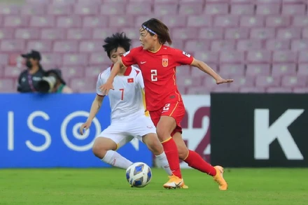 Những cầu thủ tốt nhất của Trung Quốc đều ghi bàn trận này. (Ảnh: SINA)