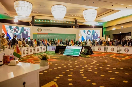 Các nhà lãnh đạo Cộng đồng Kinh tế các nước Tây Phi (ECOWAS) tham dự hội nghị thượng đỉnh ở Accra, Ghana, ngày 9/1/2022. (Ảnh: Reuters)