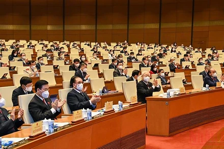 Các đồng chí lãnh đạo, nguyên lãnh đạo Đảng, Nhà nước dự phiên khai mạc. Ảnh: DUY LINH