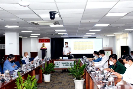 Quang cảnh buổi họp báo chiều 13/1.