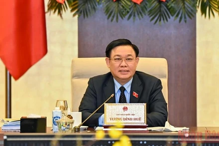 Chủ tịch Quốc hội Vương Đình Huệ phát biểu ý kiến tại phiên họp. (Ảnh: Duy Linh)