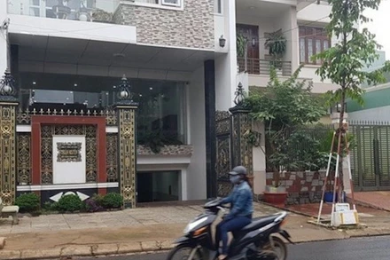 Trụ sở Công ty TNHH Xây dựng Thuận Nguyên, số 26 Trần Khánh Dư, phường Diên Hồng, TP PleiKu, Gia Lai.