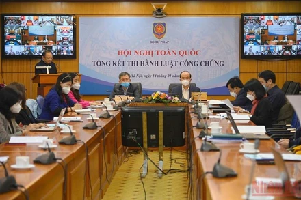 Các đại biểu tham dự hội nghị tổng kết thực hiện Luật Công chứng tại Bộ Tư pháp. (Ảnh: LÊ TÚ)