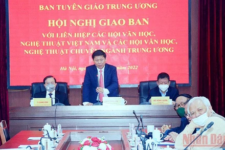 Đồng chí Trần Thanh Lâm phát biểu tại hội nghị.