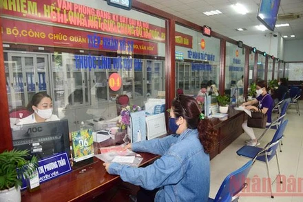 Tham gia cuộc thi Tuyên truyền Quy tắc ứng xử giúp nâng cao ý thức trách nhiệm, văn hóa ứng xử của cán bộ, công chức.