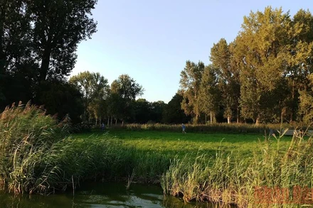 Một góc thiên nhiên thanh bình. (Ảnh: Hà Tú Anh)