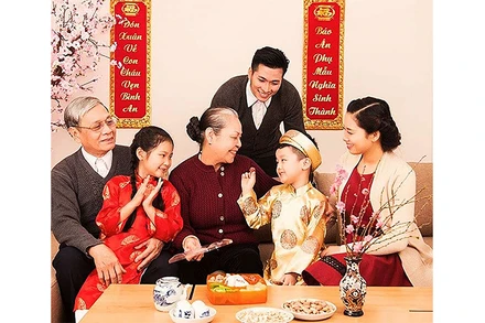 Chúng ta đã bao giờ dành nhiều thời gian nghĩ về những giá trị nhân văn của Tết Việt! Ảnh: CTV