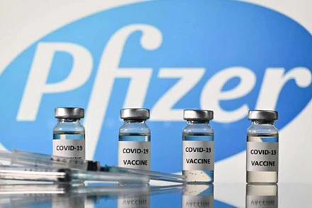 Việt Nam tiếp nhận thêm 6,27 triệu liều vaccine Covid-19 do Đức, Luxembourg, Bồ Đào Nha, Vương quốc Anh hỗ trợ thông qua Cơ chế COVAX.