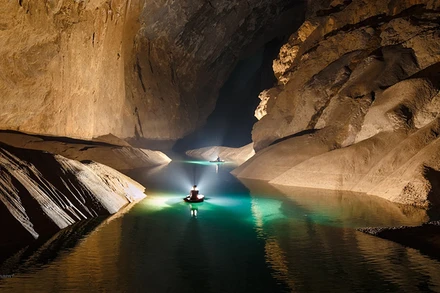 Trong bối cảnh dịch bệnh, du lịch mạo hiểm tới những địa điểm vắng vẻ, hạn chế tiếp xúc đông người được nhiều du khách lựa chọn.
