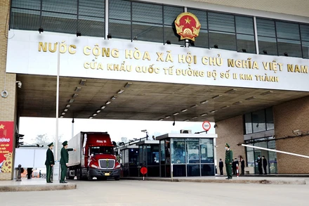 Thông quan hàng hóa qua Cửa khẩu đường bộ Kim Thành (Việt Nam) - Bắc Sơn (Trung Quốc)