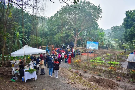 Bãi đất bị bỏ hoang do ô nhiễm đã trở thành không gian công cộng đa chức năng xanh, sạch, đẹp phục vụ cộng đồng.