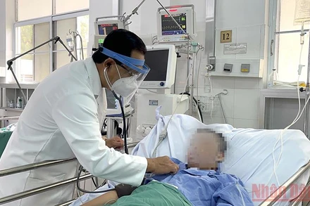 Bệnh nhân 16 tuổi được cứu sống nhờ nỗ lực phối hợp của 3 bệnh viện.