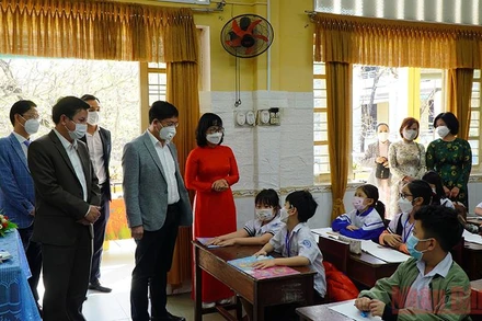 Lãnh đạo tỉnh Thừa Thiên-Huế yêu cầu ngành giáo dục khẩn trương phụ đạo, bổ sung kiến thức cho học sinh ngay khi đi học trở lại.