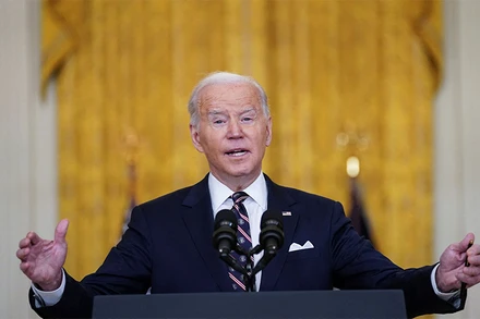 Tổng thống Mỹ Joe Biden cung cấp thông tin cập nhật về tình hình Nga và Ukraine, tại Nhà trắng, ngày 22/2. (Ảnh: Reuters)