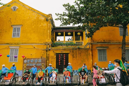 Hoạt động du lịch sẽ được chính thức mở lại từ ngày 15/3/2022. (Ảnh minh họa: CTV)