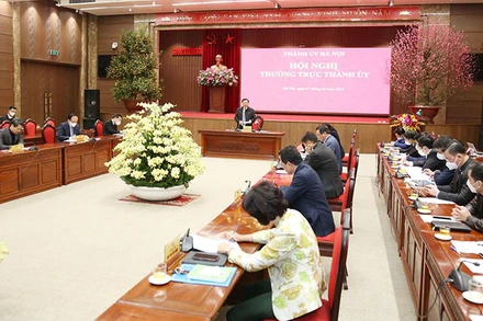 Hội nghị của Thường trực Thành ủy Hà Nội sáng 7/2.