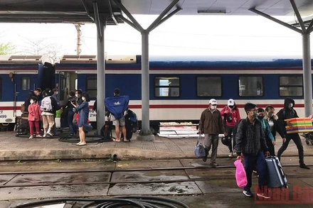 Lượng khách đến Đà Nẵng trong ngày mùng 5 Tết đạt 1.600 người.